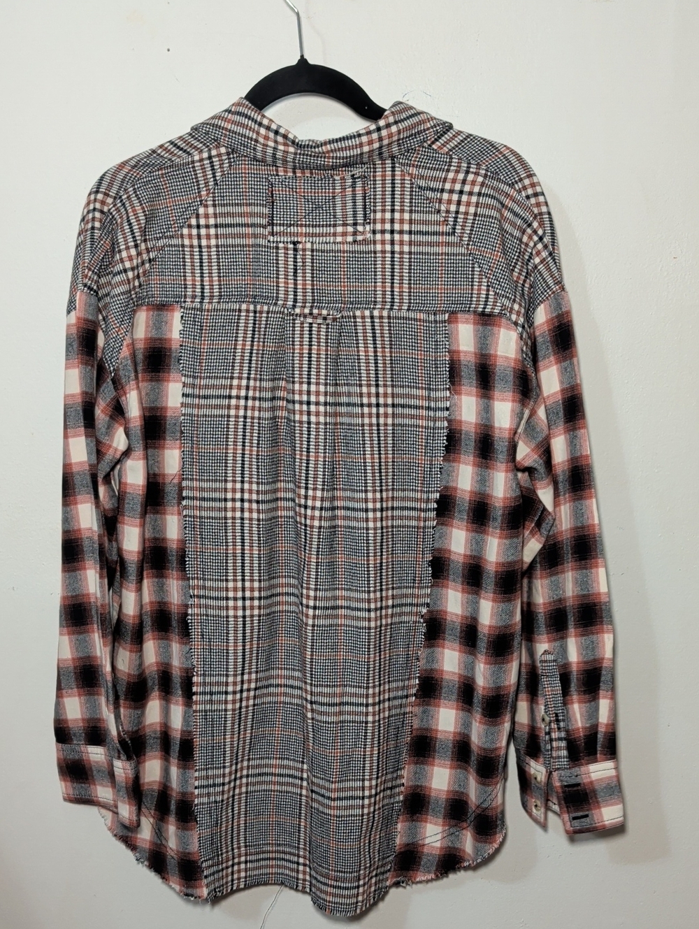 We The Free Wildfire Plaid Top Cream Black Pink Patchwork Women's Size XS - Picture 6 of 6